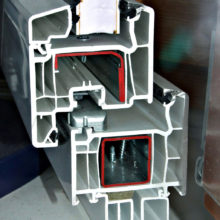 coupe fenetre pvc blanc ferreres gilbert frontignan