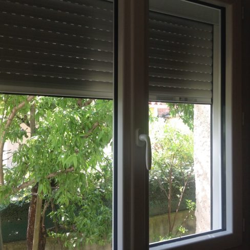 volet roulant auto blanc ferreres gilbert frontignan sete bassin thau